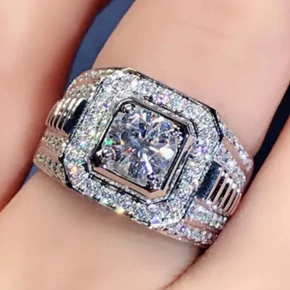 Nice XL 4.50 Ctw. Men's Diamond Ring 18K. White Gold Pltd. - Picture 1 of 5